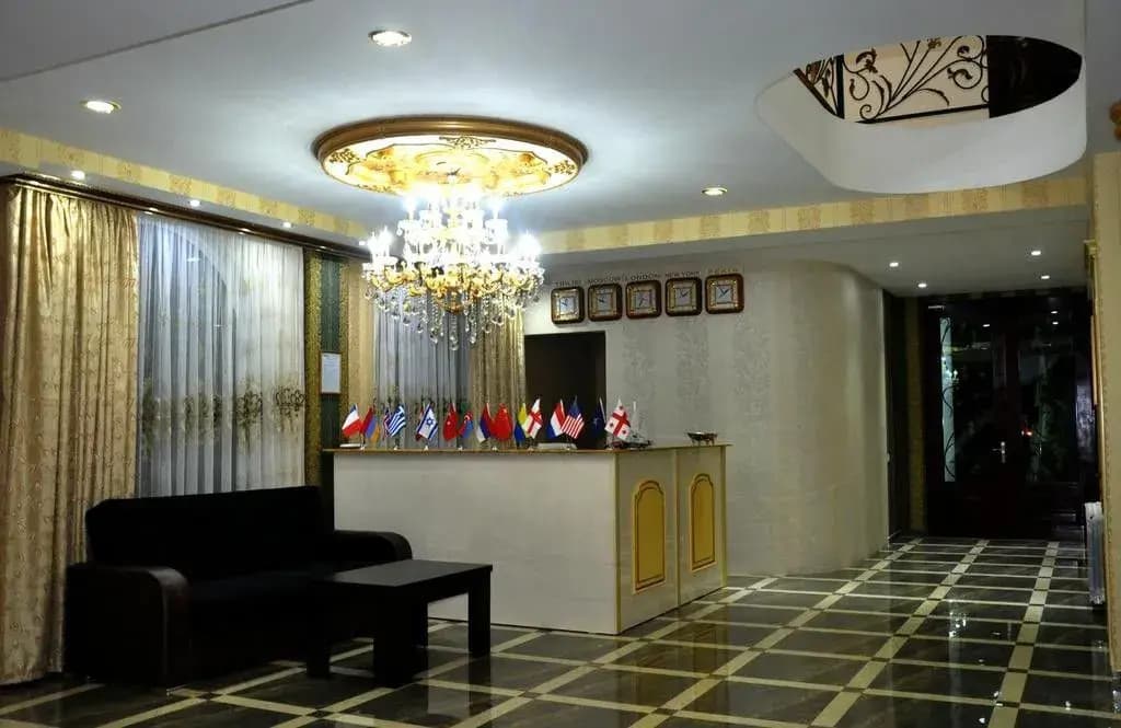 White Palace Hotel - photo 8