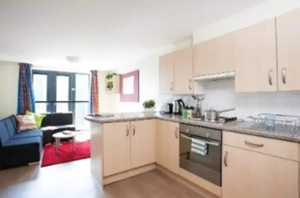 Portsburgh Court - Campus Accommodation - photo 14
