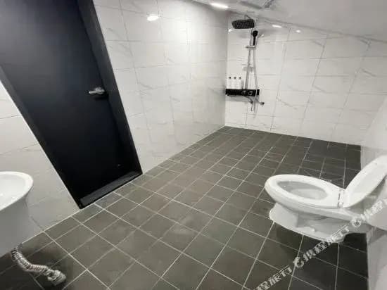 The Road - photo 25