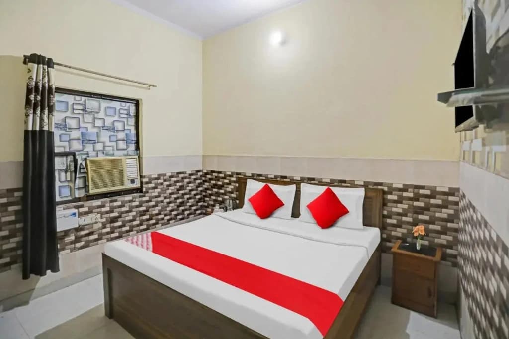 OYO Flagship Kashvi Palace Near Usmaanpur 1st pusta - photo 5