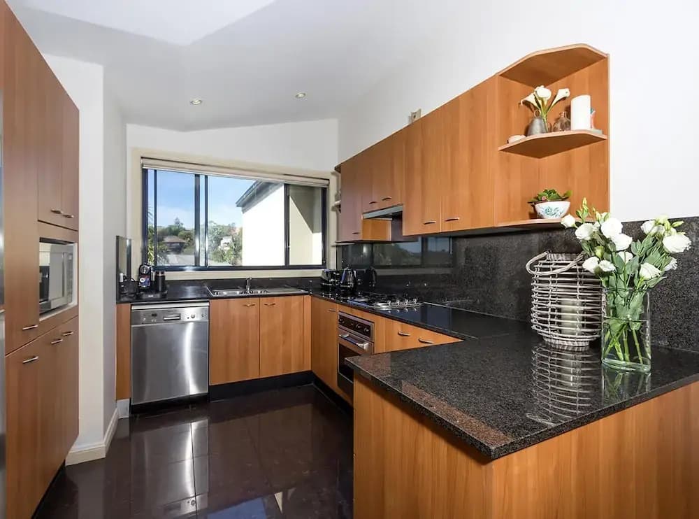 BONDI BEACH RETREAT (016i) - photo 9