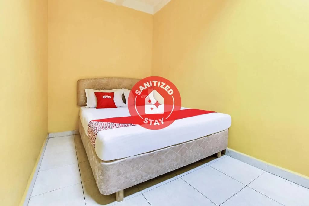 OYO 89406 Lucky Budget Hotel - photo 3