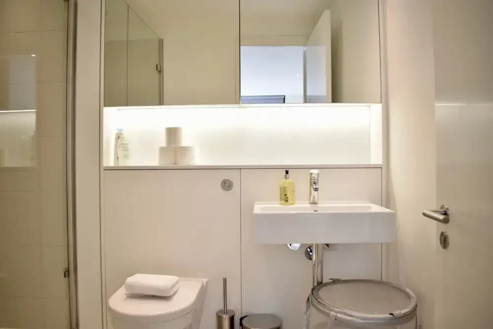 Quartermile Development 2 Bedroom Flat - photo 9