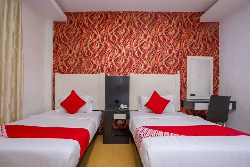 OYO 44037 King Park Hotel - photo 7