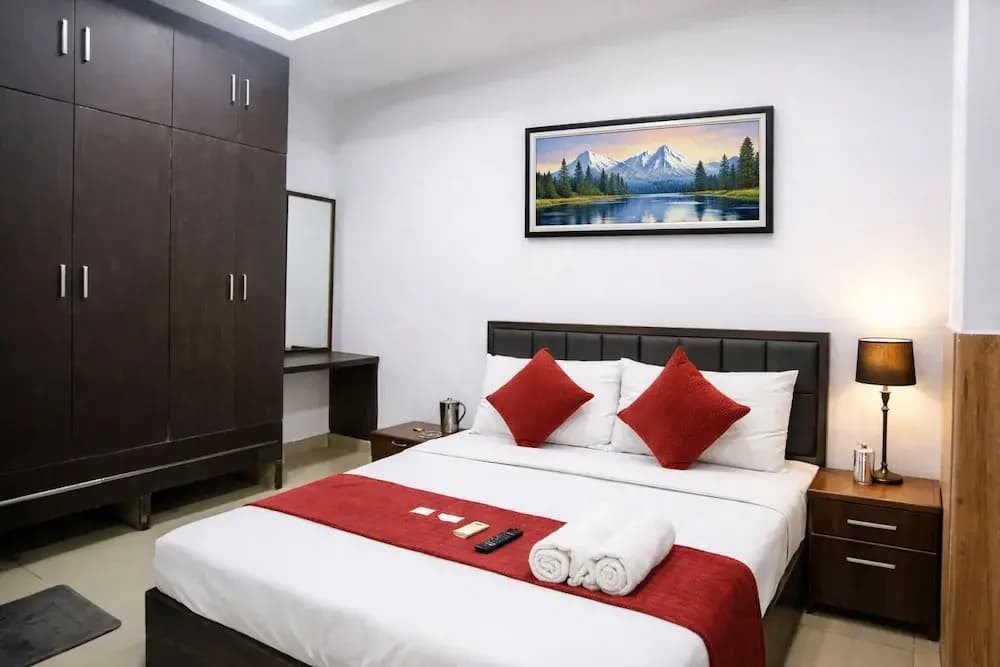 Mauryan Express Hotel Lajpat Nagar - photo 17