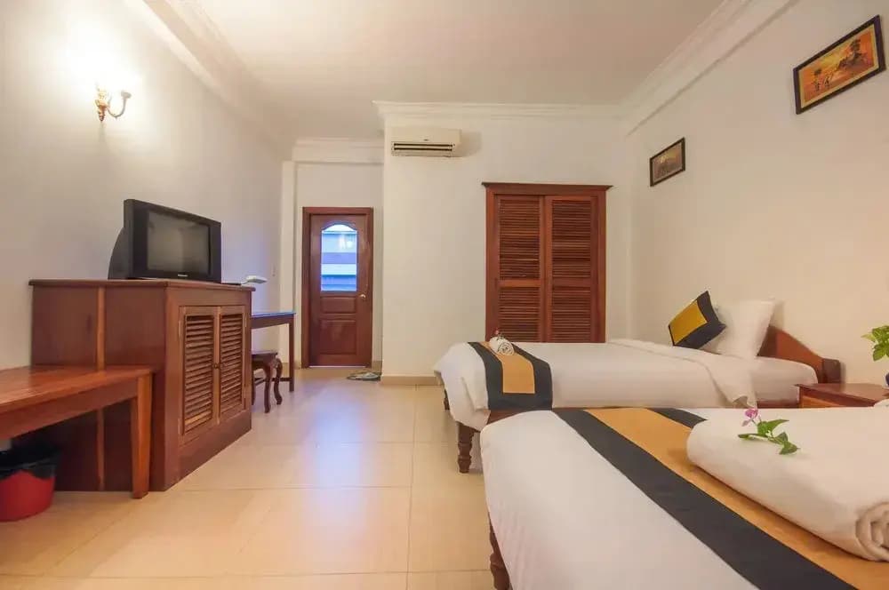 Siem Reap Bat Hotel - photo 20