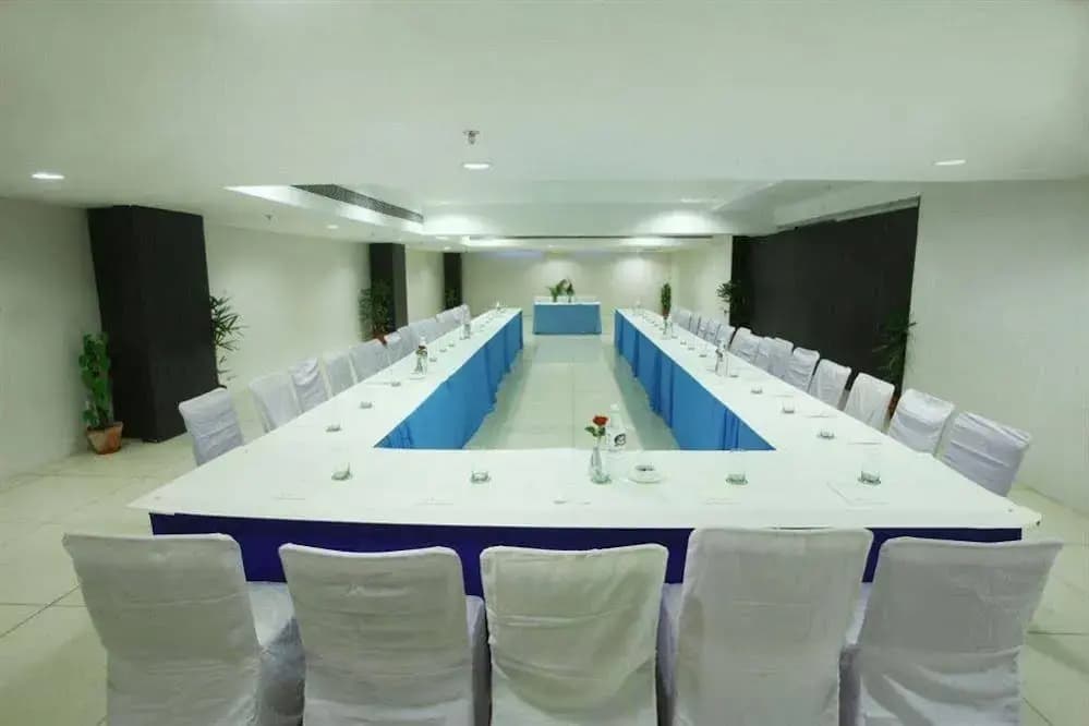 Parkland Grand Kapashera - main photo