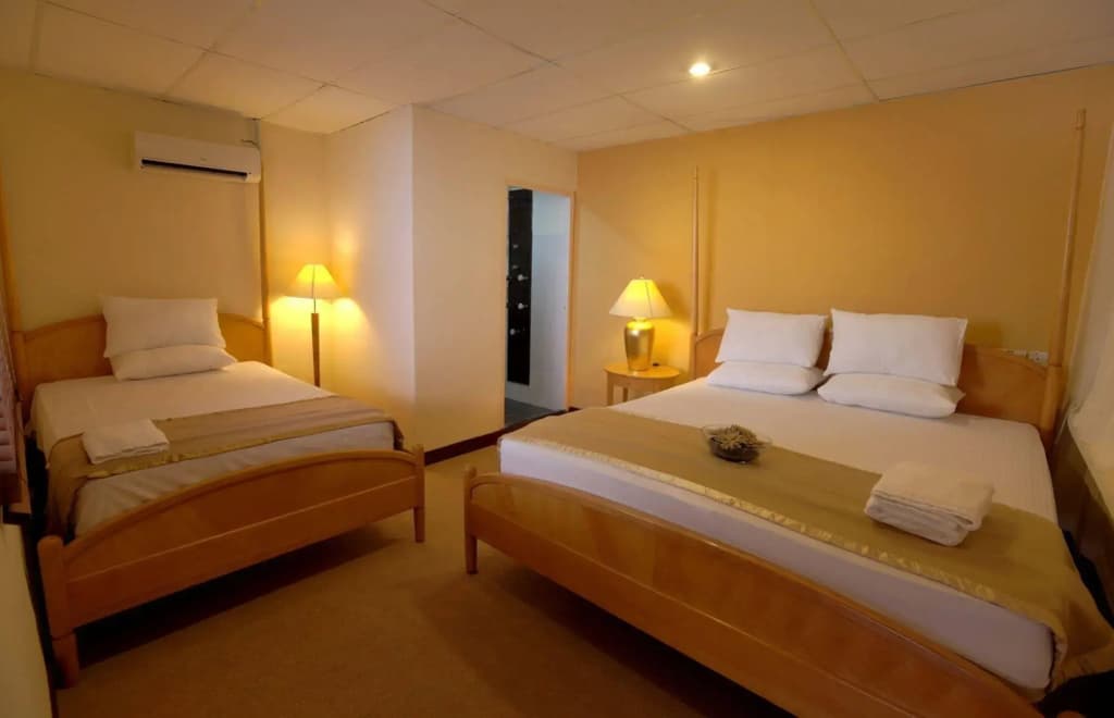 Red Inn Cabana - photo 4