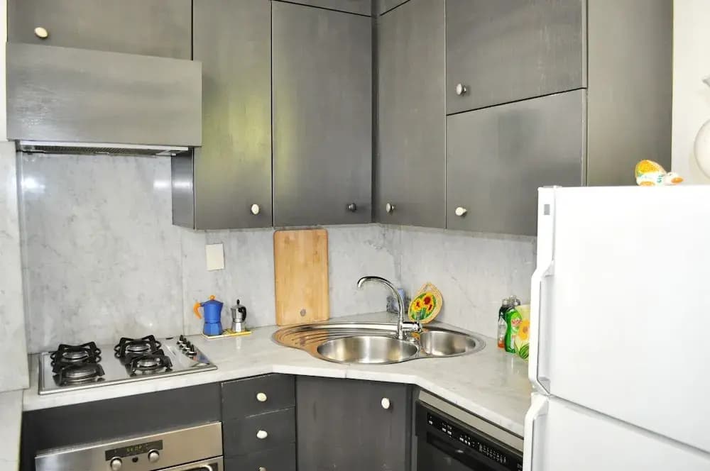 Testaccio Charming Apartment - photo 17