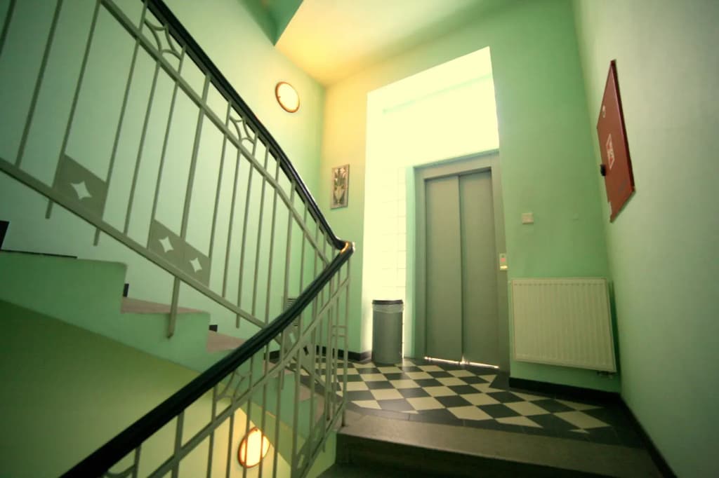 Leon hotel - photo 12