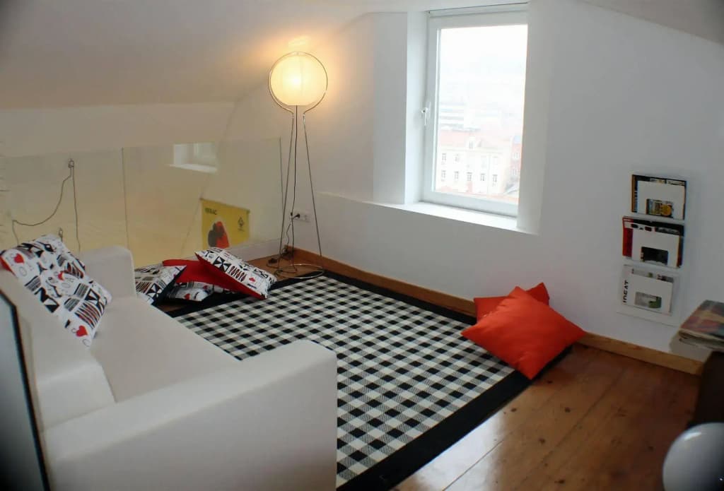 The Elevator Hostel - photo 3
