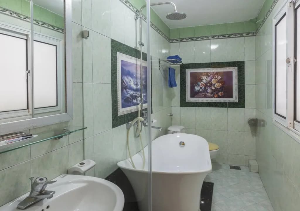Dragon Hotel - photo 9