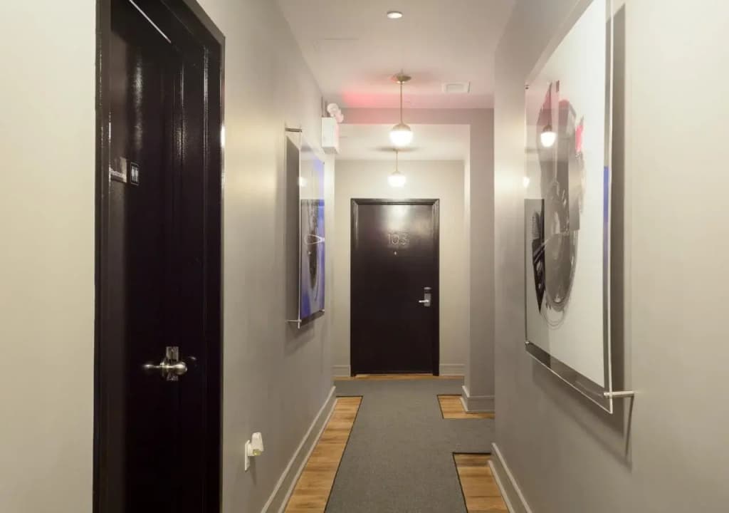 Franklin Guesthouse - photo 18