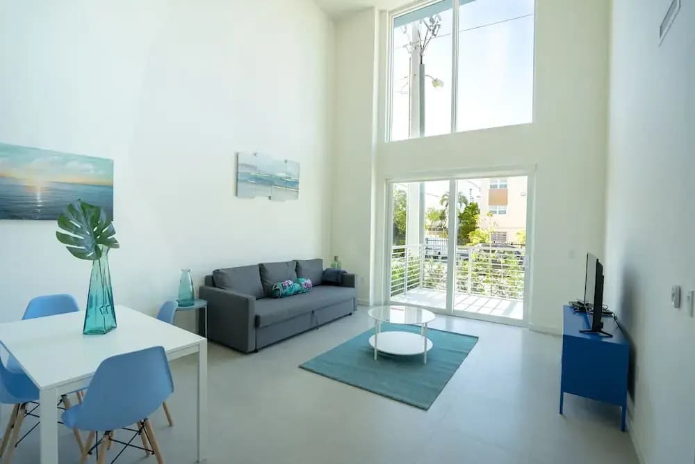 The Outpost Miami Apartments - photo 37