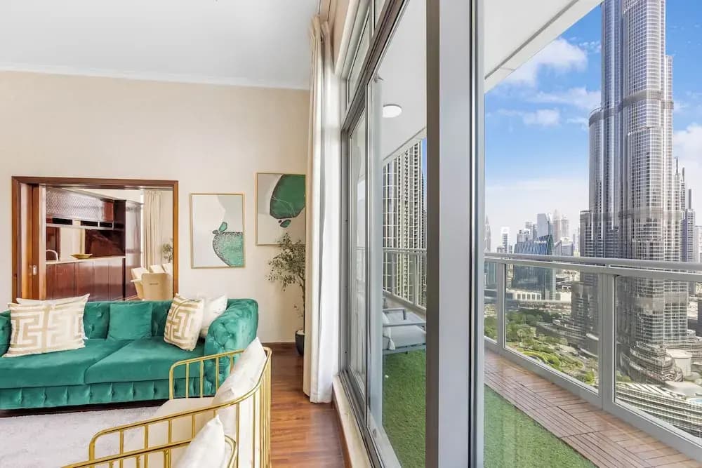 Durrani Homes - Alluring 5BR Penthouse with Burj Khalifa and Fountain View - photo 6