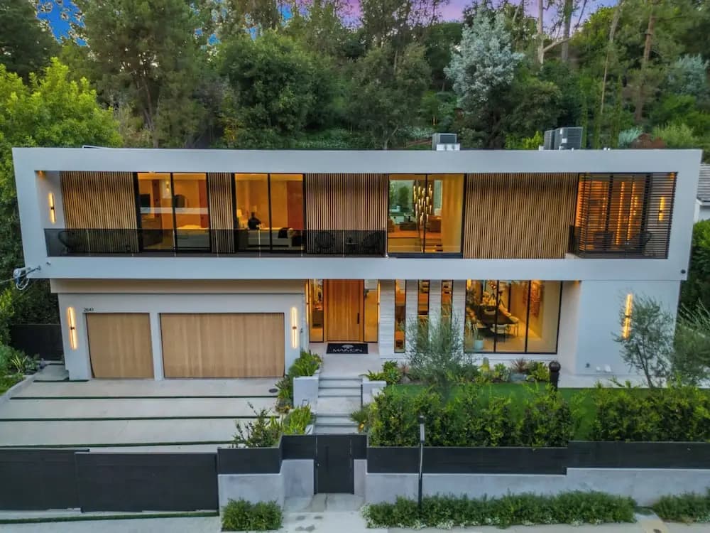 Hutton Modern - photo 1