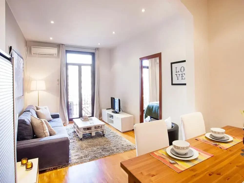 Premium Apartment in Barcelona - photo 16