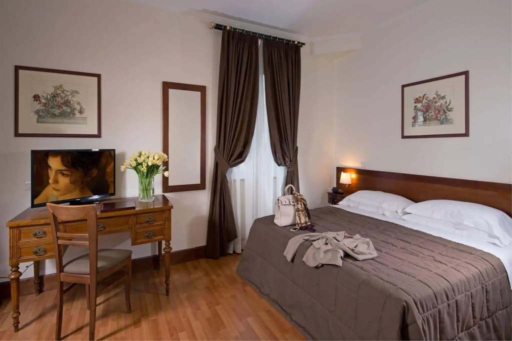 Hotel Villa Grazioli - photo 2