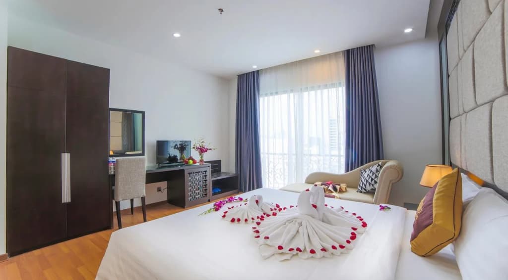 Flower Hotel - photo 32