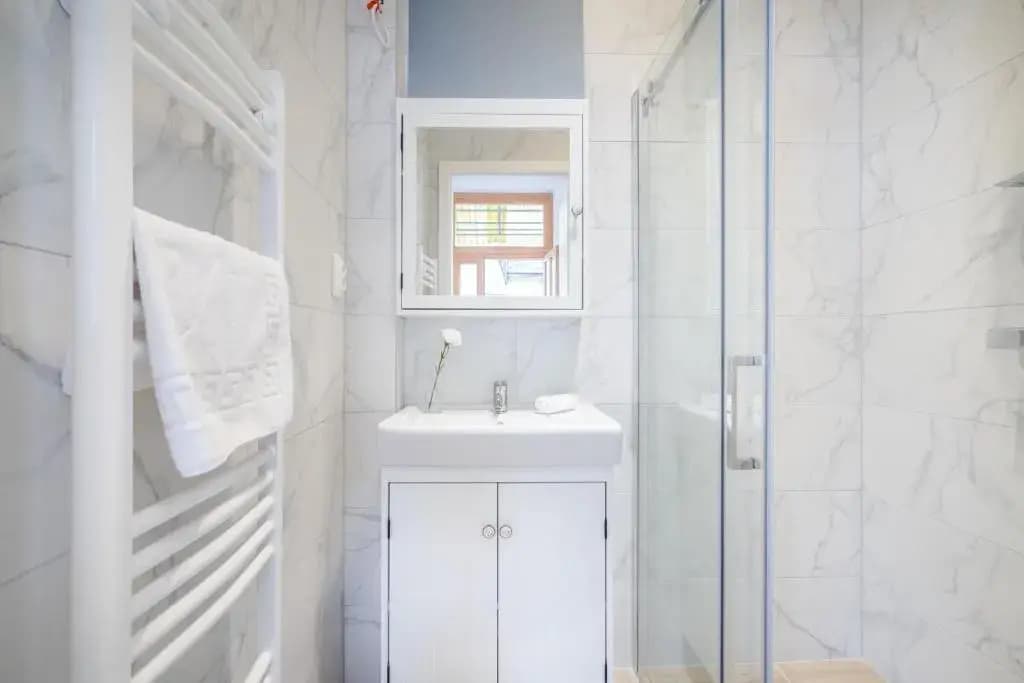 BpR Blooming Design Home with A/C - photo 9