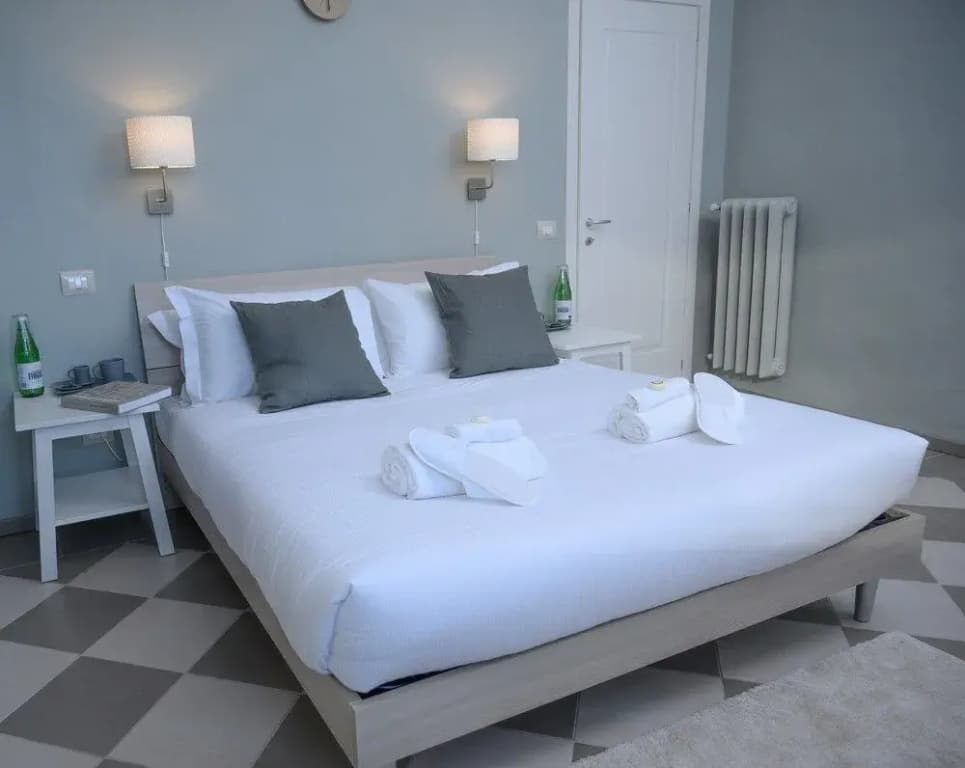 In Florence Guesthouse - photo 2
