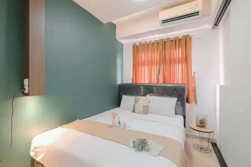Comfort And Big 1Br At Green Pramuka City Apartment - photo 4