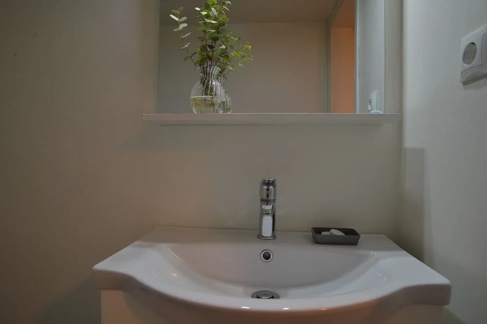 Alter Ego Apartments - photo 8