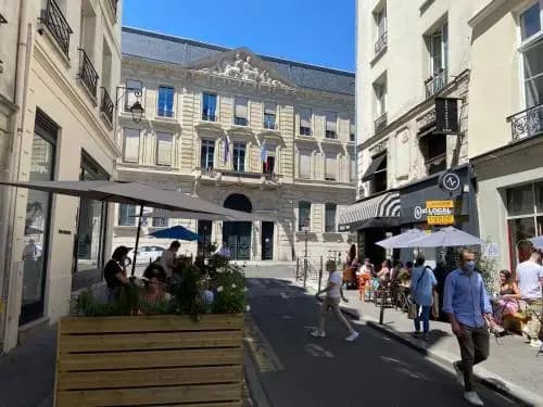 Victoires Near Louvre Apartment - photo 1