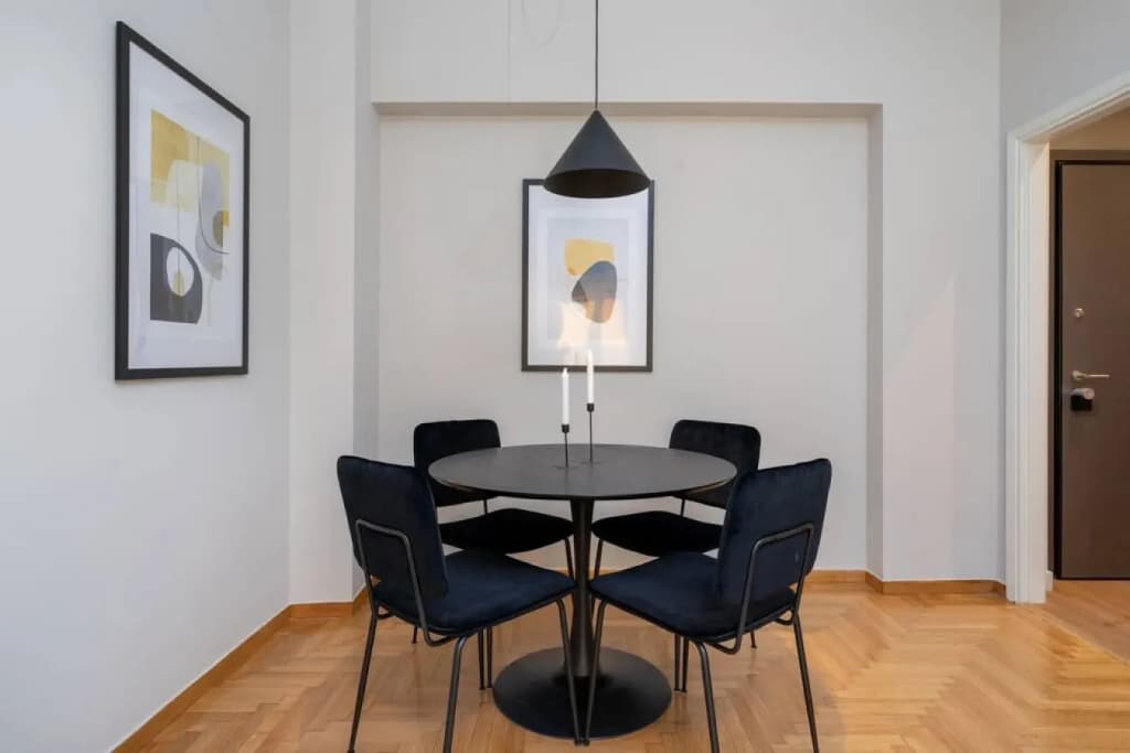 2A · The Beehive Apartment 2A - photo 7