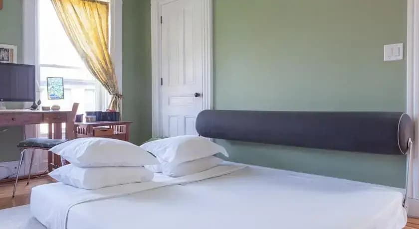 President Street Townhouse by onefinestay - photo 3
