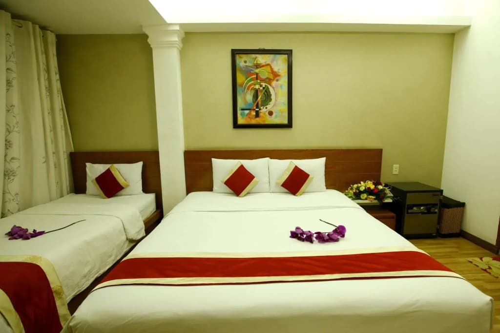 Lucky Star Saigon Hotel - photo 6