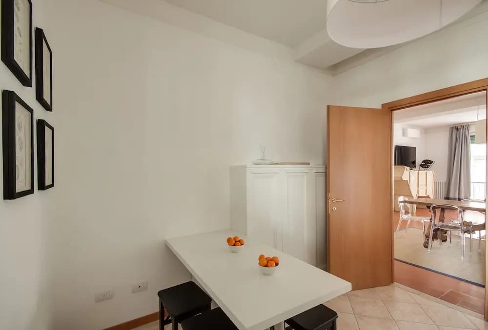 Menicucci - photo 2