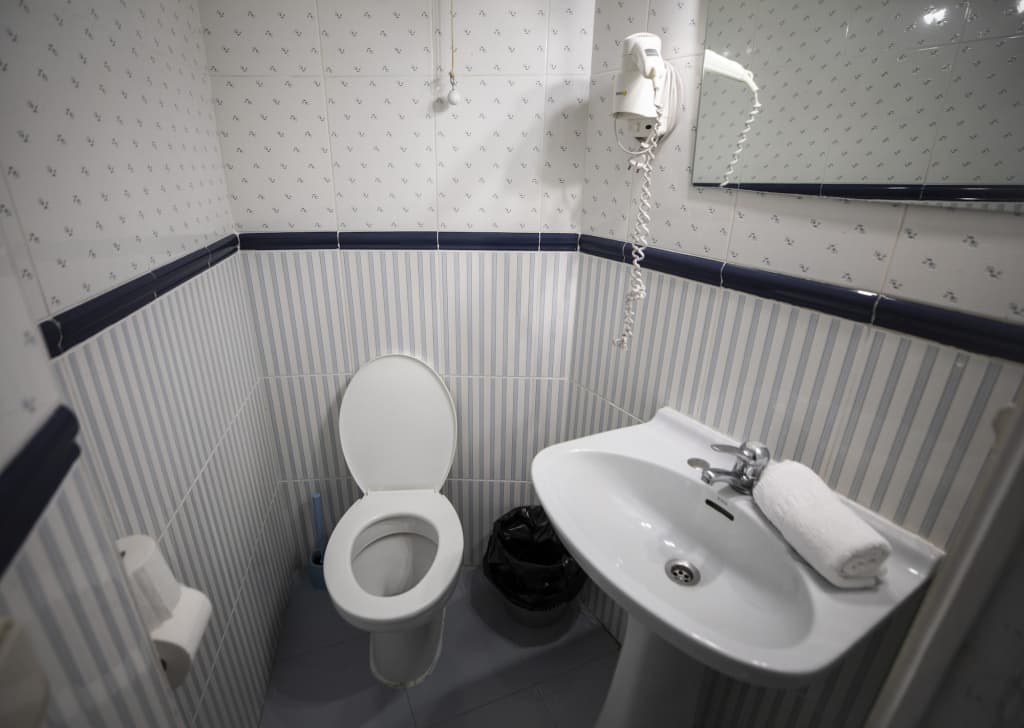 Hostal MYD Los Perales - photo 9