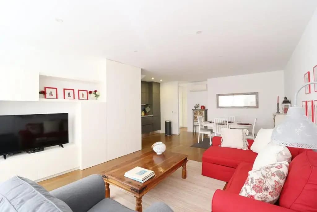 Downtown Charming Apartment - photo 4