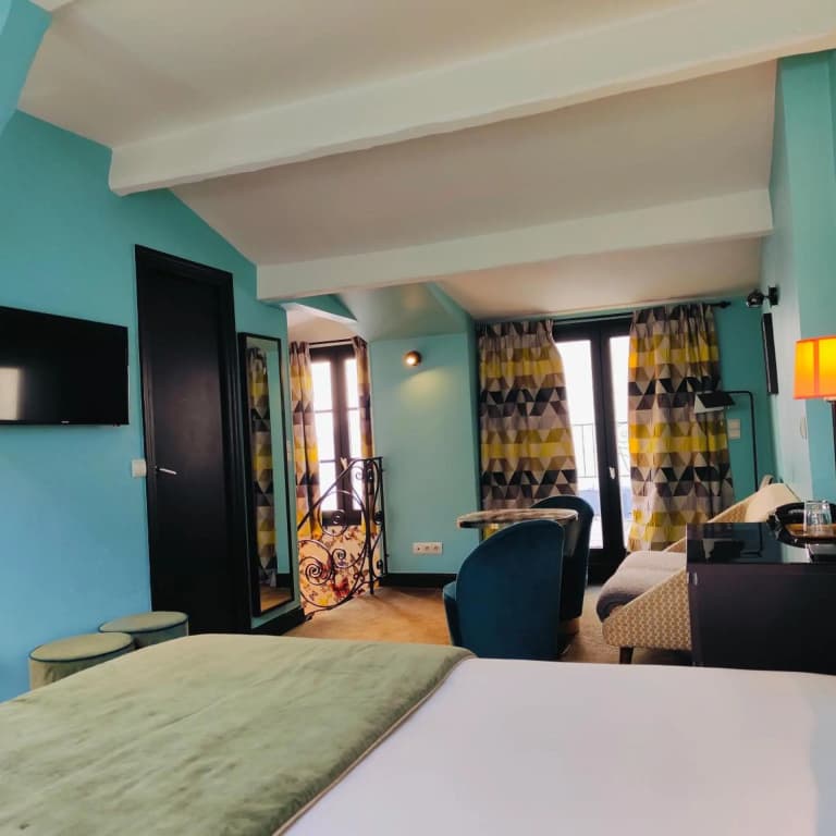 Hôtel Noir - photo 12