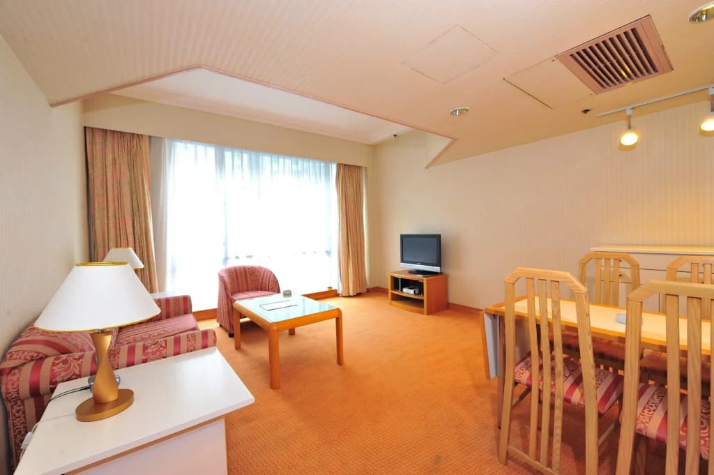 Kornhill Apartments - photo 6