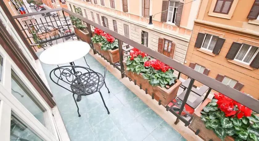 Trastevere Apartment - photo 10