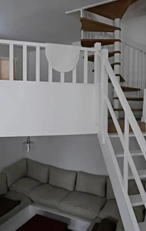 House With 4 Bedrooms in Paris, With Wifi - photo 13