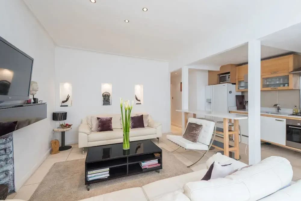 Luxurious West Kensington Home by Olympia London - photo 4