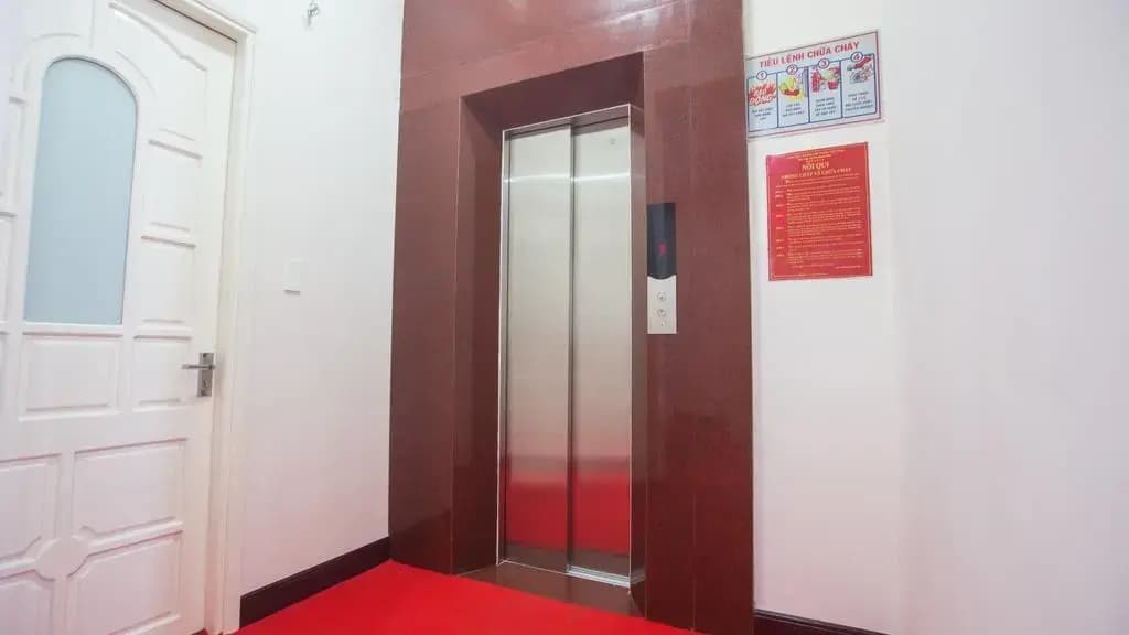 Phuong Quang Hotel - photo 13