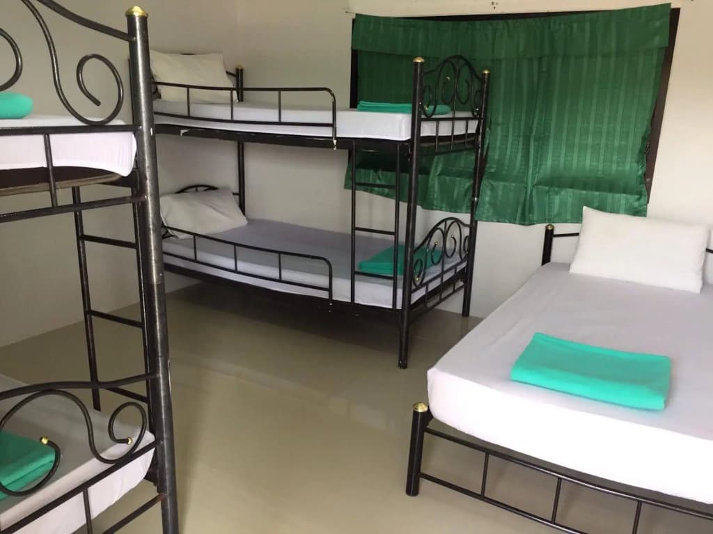 V2 Seagate Hip Hotel - Hostel - photo 5