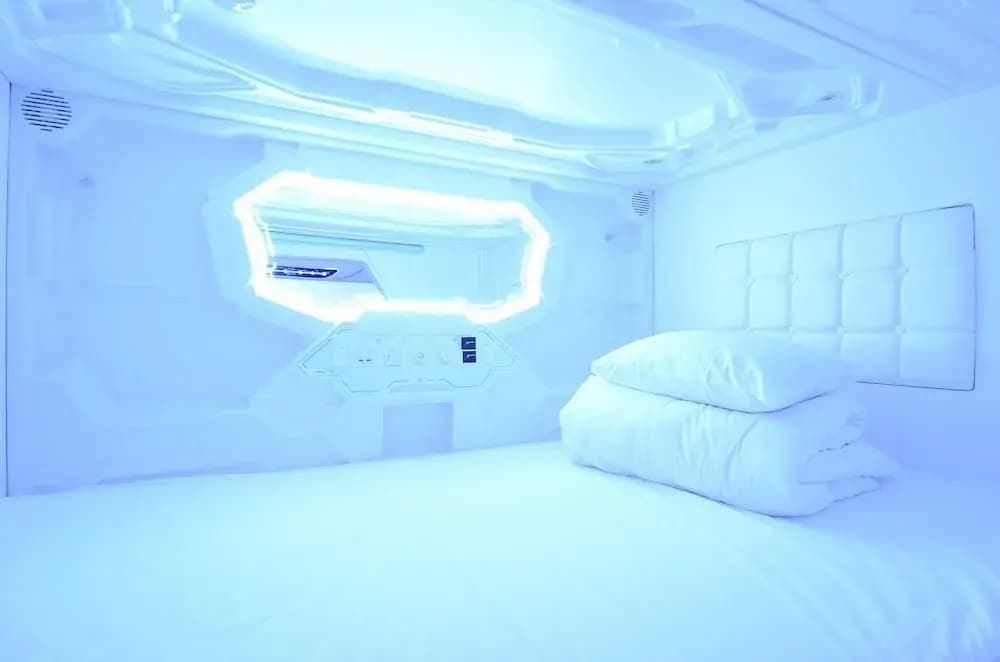 Moon Station Hotel Tokyo - photo 6