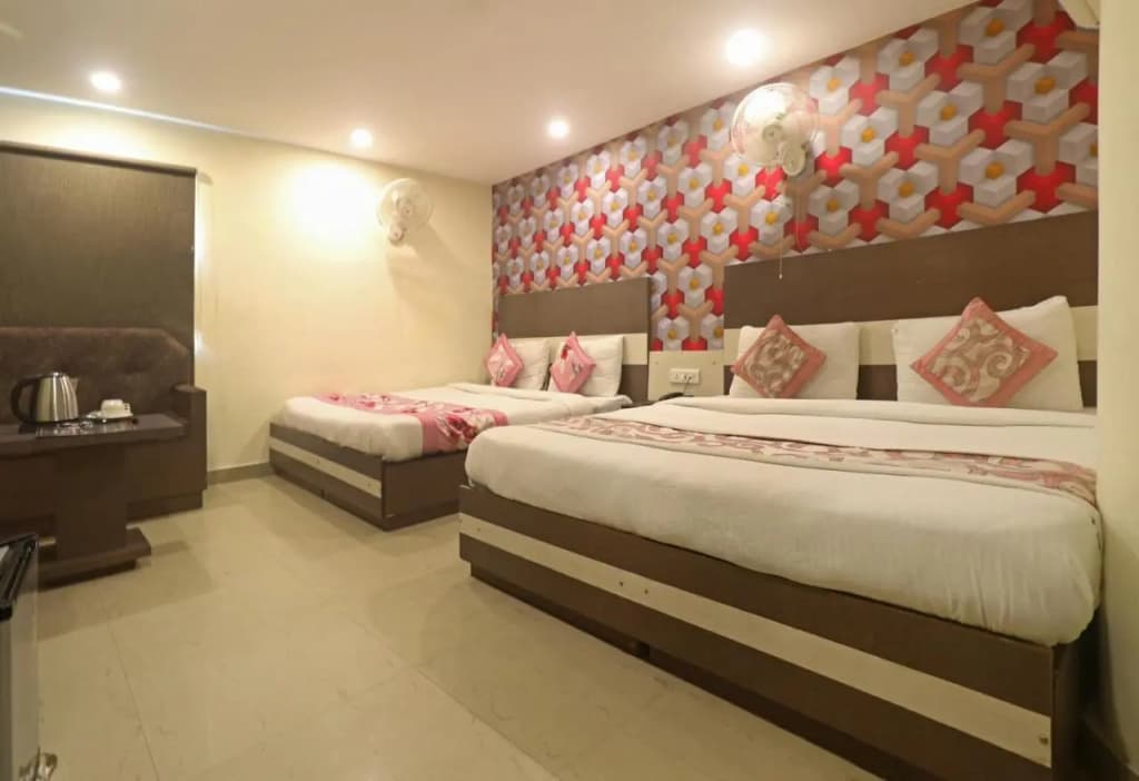 Hotel Smart by Kelvish Hotel - photo 11