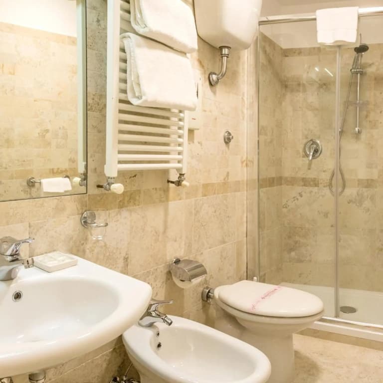 Hotel Modigliani - photo 32