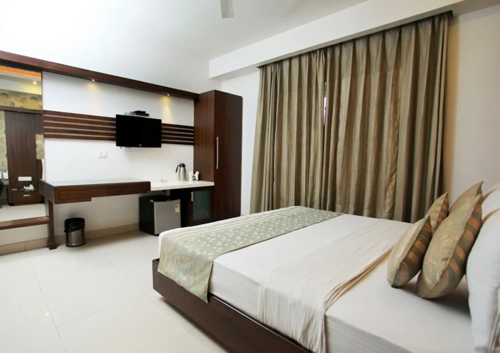 Hotel The Pearl - Newly Renovated in City Centre - photo 3