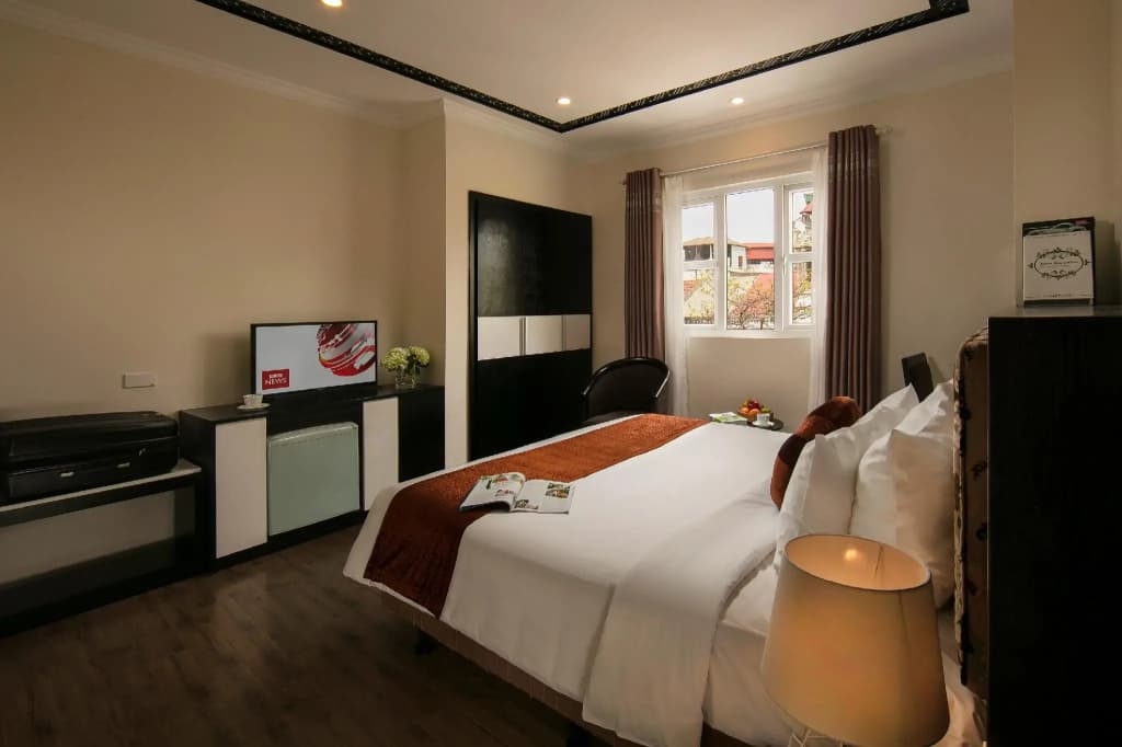 Serenity Premier Hotel - photo 2