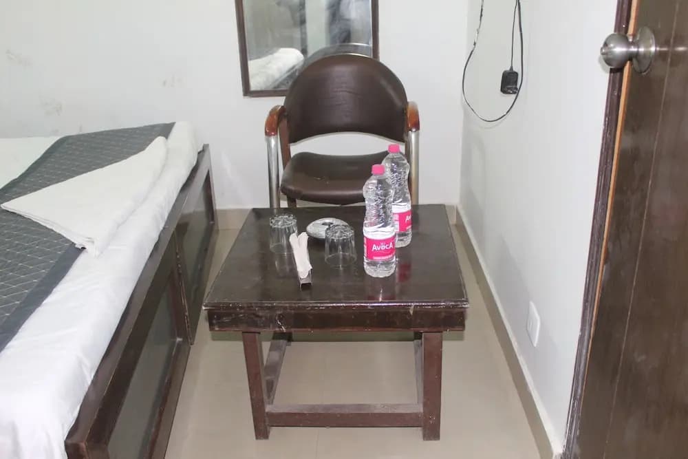 Hotel Shree Continental - photo 2