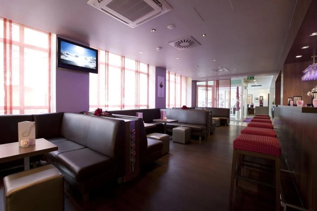 Hotel Mercure Wien Westbahnhof - photo 16