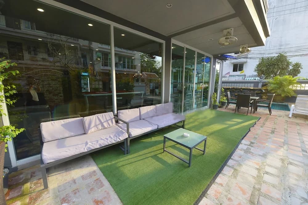Livit70's hotel & hostel - photo 29