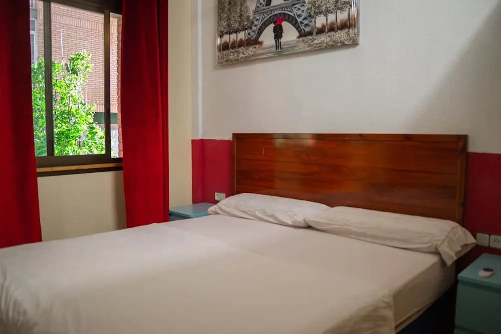 Hostel Ideal Badal - photo 4